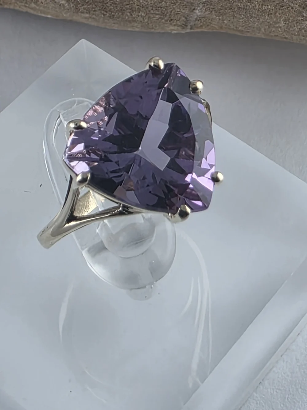 10K Yellow Gold Amethyst Cocktail Ring Size 6, Solid Gold! 👌🎁
